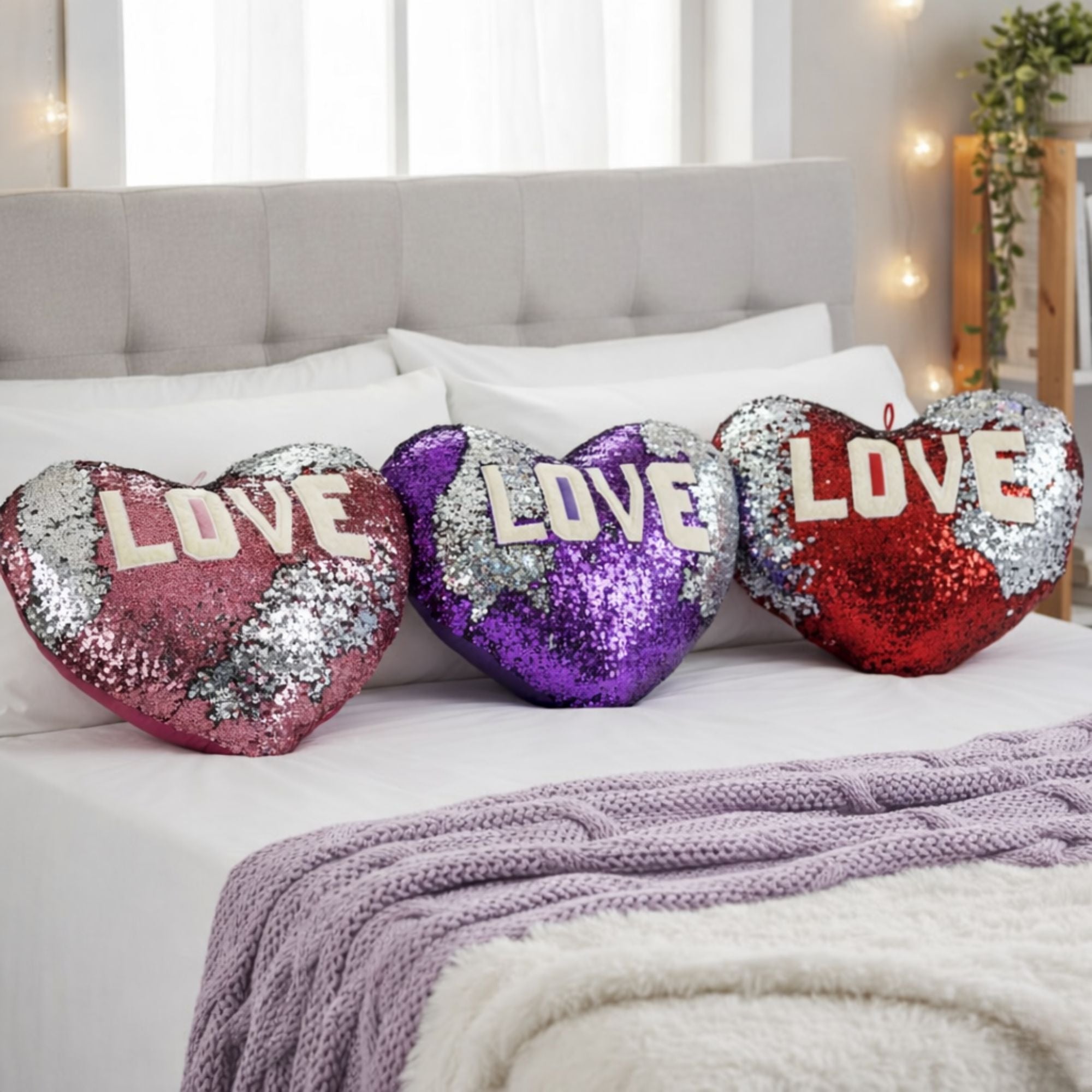 TOYTALES Reversible Sequin Heart Cushion | Soft Plush Decorative Pillow (Pack of 1)